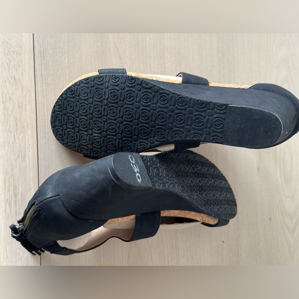 Adrienne Vittadini Av-Thalla-2 Black Women's Wedge Sandals / Size 8.5 - Picture 10 of 14